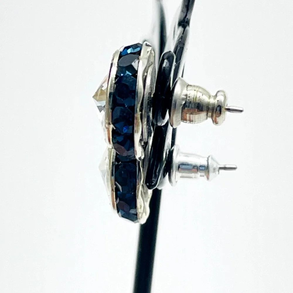 N/A striking vintage
